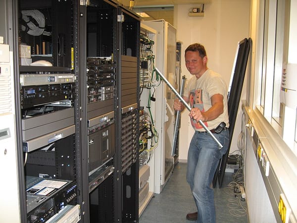 Guns of the SysAdmin